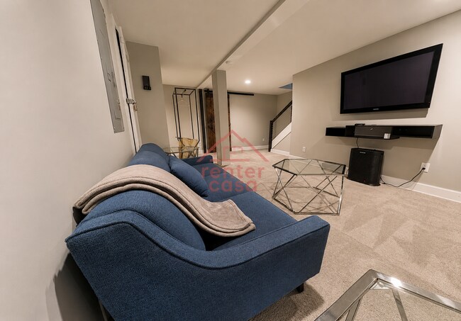 Building Photo - The Bouldercliff | Stylish & Convenient Atlanta Room: All-Inclusive Living!