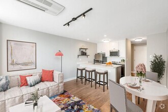 Building Photo - 1 bedroom in Chicago IL 60660