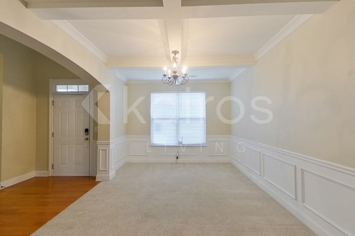 Building Photo - 912 Golden Bell Ln