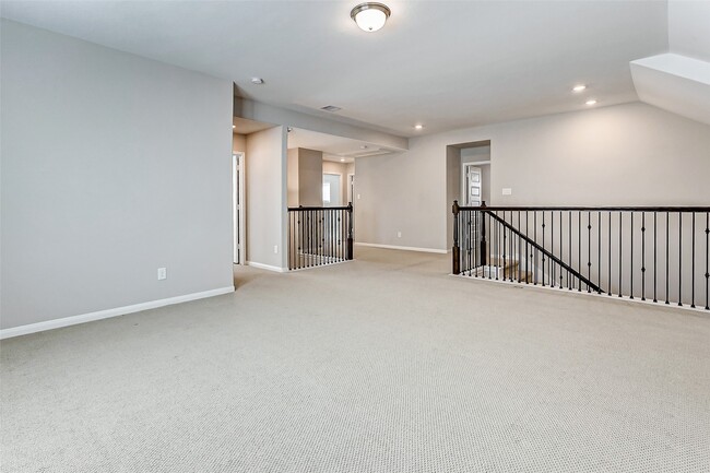 Building Photo - 2165 Woodland Pine Dr