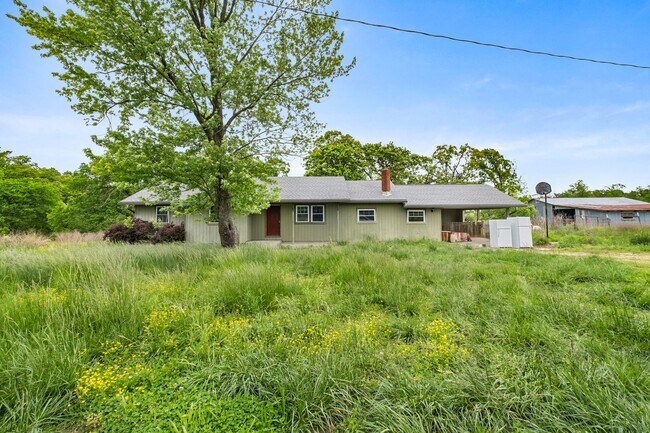 Primary Photo - 16 acre farm property recently renovated!