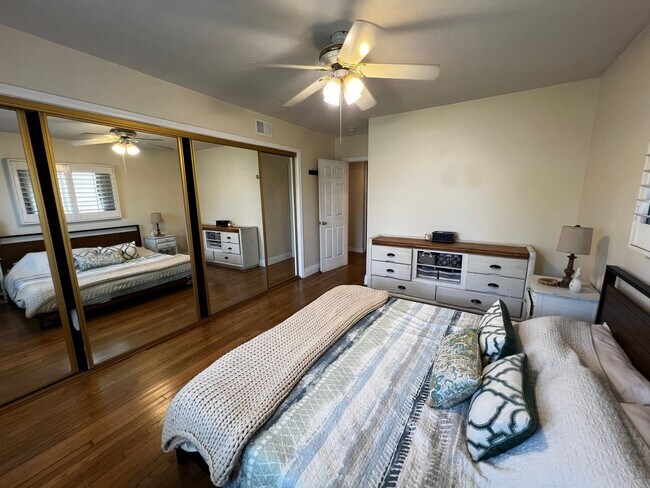 Building Photo - 4 Bedroom 2 Bath House for Rent In Whittier