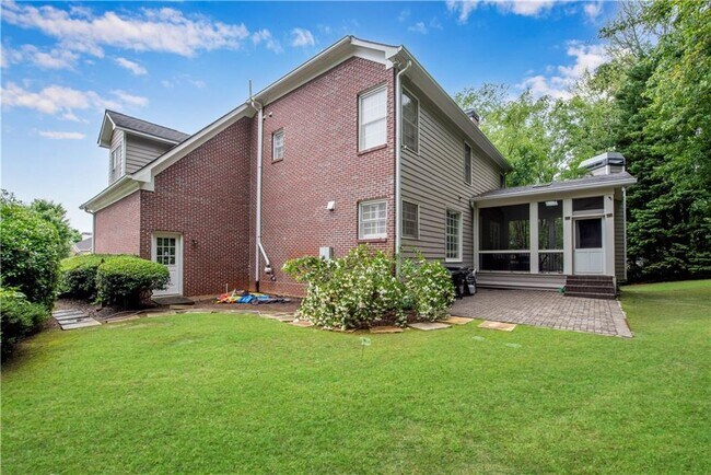 Building Photo - 4669 Ashford Club Dr