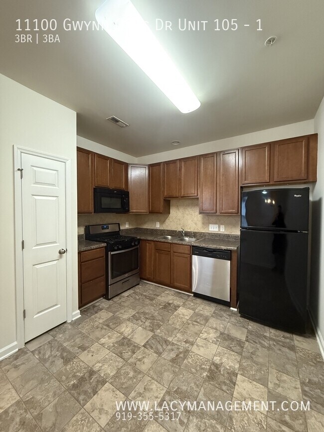 Building Photo - 11100 Gwynn Oaks Dr