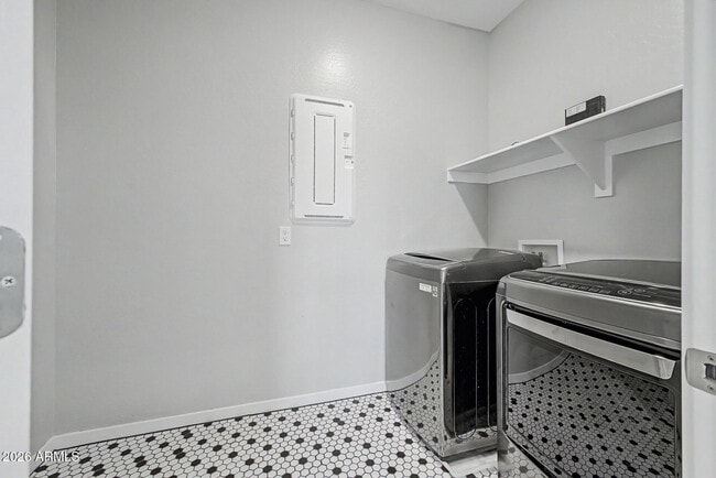 Building Photo - 17797 W Cassia Way