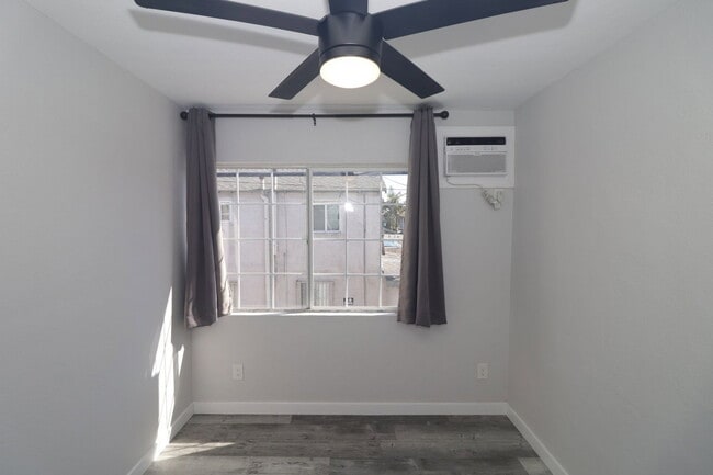 Building Photo - 4239 Swift Ave