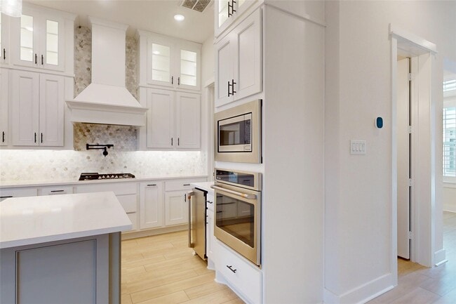 Building Photo - 3113 Somerset Levens Ln