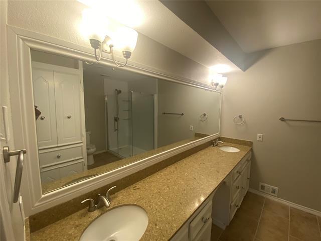 Building Photo - 4915 Chilton Dr
