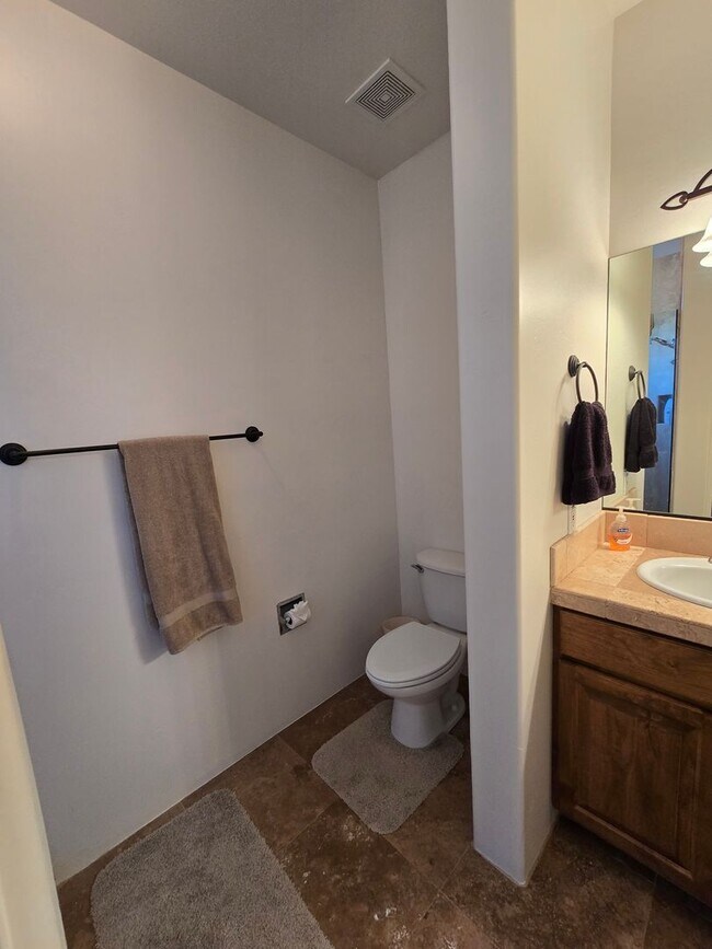 Building Photo - Unfurnished, 1-Year Long-Term Rental