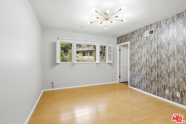 Building Photo - 11410 Canton Dr