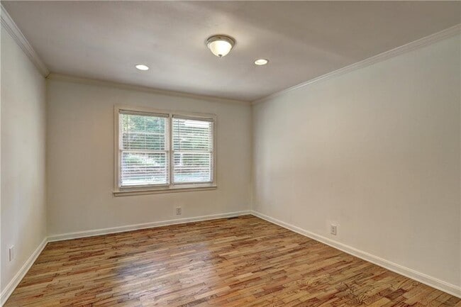 Building Photo - 2739 Hickory Flat Hwy