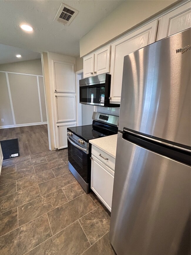 Building Photo - 4526 McCleester Dr