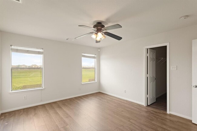 Building Photo - 3819 Jewel Point Dr