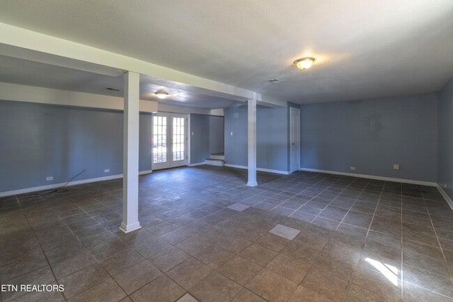 Building Photo - 241 Harless Rd