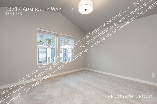 Building Photo - 13717 Admiralty Way