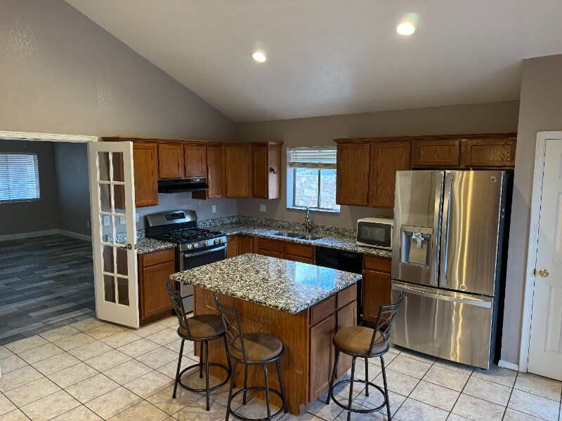 Building Photo - 128 Tierra Vista Dr