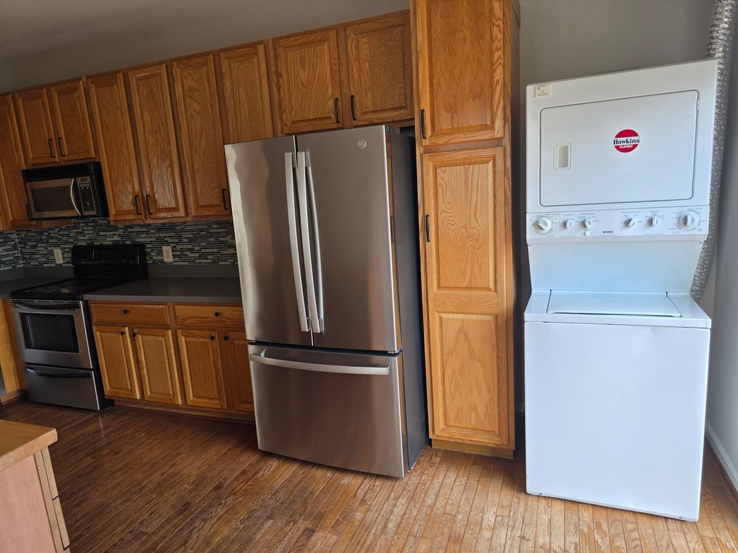 Building Photo - 4146 Cutty Sark Rd