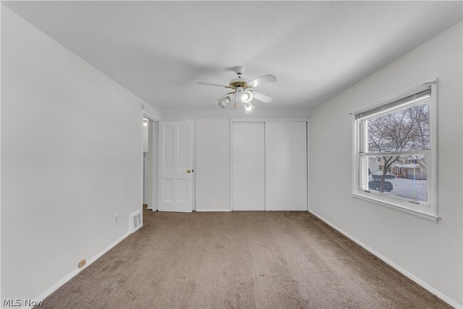 Building Photo - 19518 Shakerwood Rd