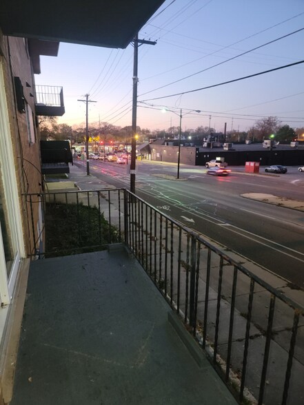 Building Photo - 13540 Superior Rd