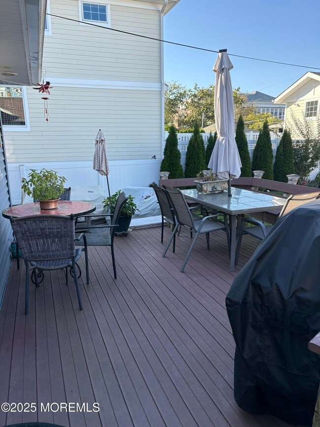 Building Photo - 414 Washington Ave