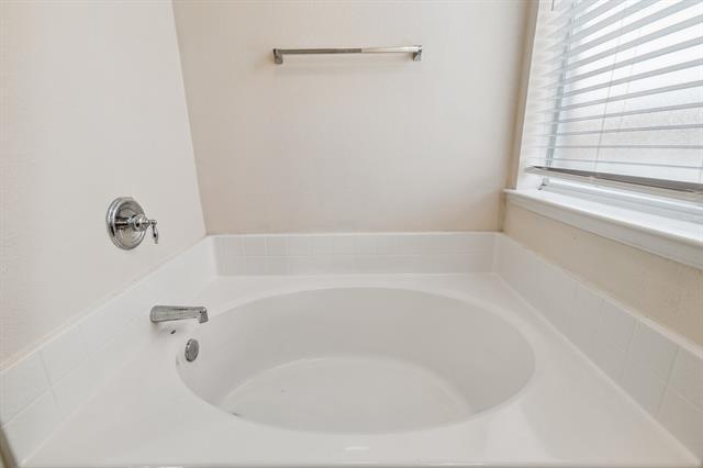 Building Photo - 10543 Highland Ridge Rd