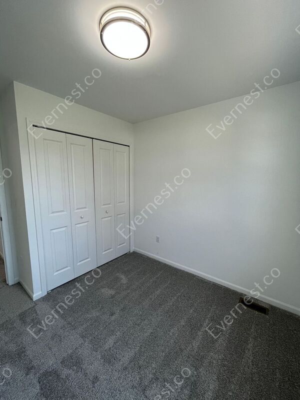 Building Photo - 3977 Trailway Commons Cir