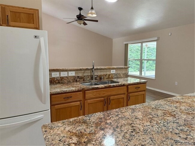 Building Photo - 3 Lindwood Ct