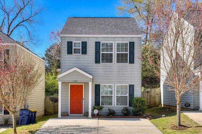 Building Photo - 150 Village Run