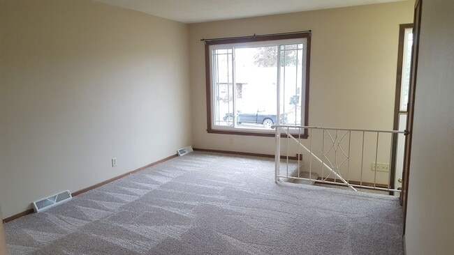 Building Photo - 3718 Convair Ln