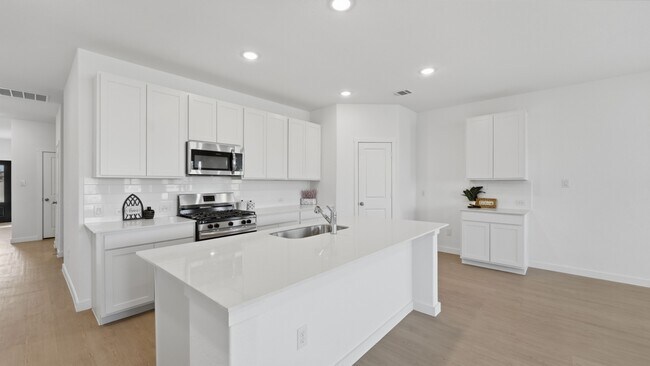 Building Photo - 2966 Cold Spring Dr