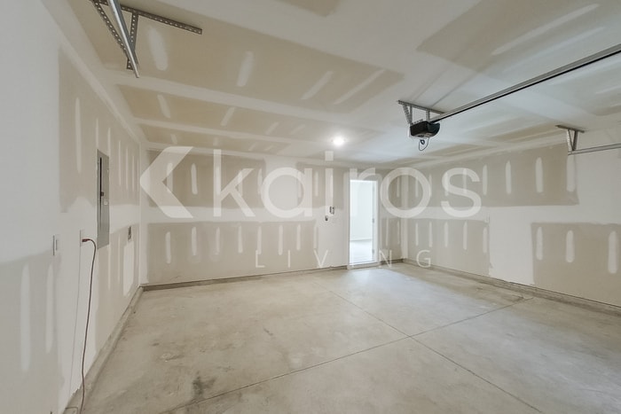Building Photo - 2551 Myatt St SE