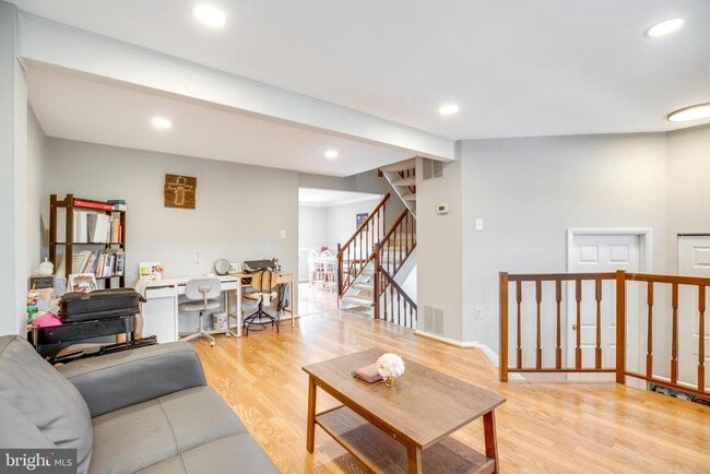 Building Photo - 3744 Keefer Ct