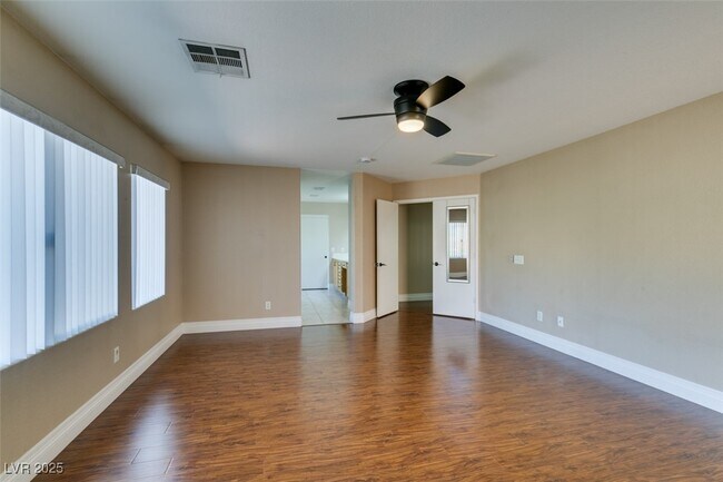 Building Photo - 9540 Creswell Ct