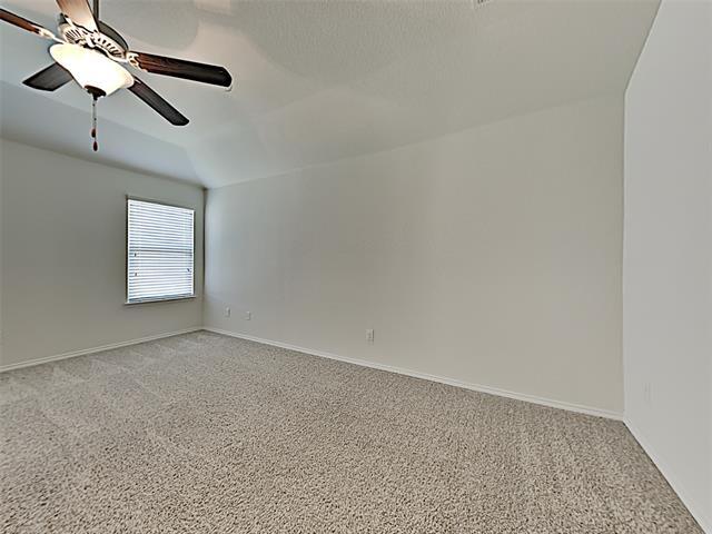 Building Photo - 6833 Woodlawn Dr