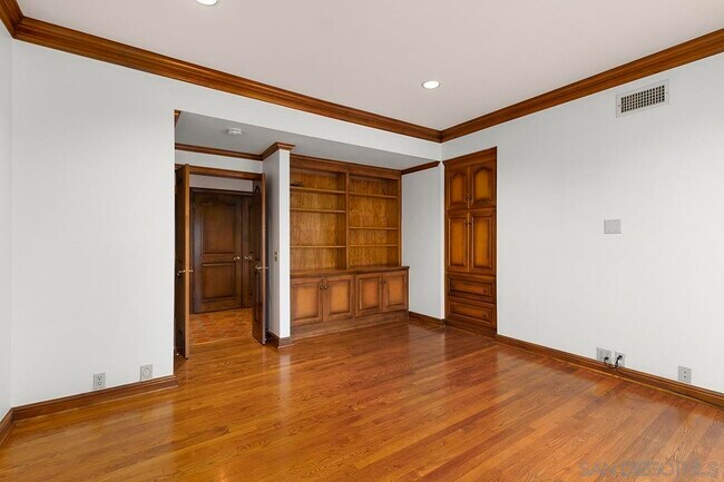 Building Photo - 6350 Calle Del Campanario