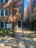 Building Photo - 4872 W Homer St