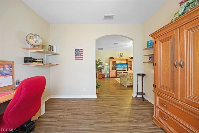 Building Photo - 2454 Blackburn Cir