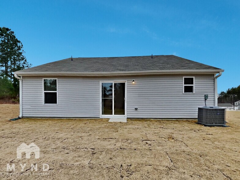Building Photo - 62 Everglade Wy