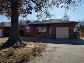 Building Photo - 3724 NW 52nd St