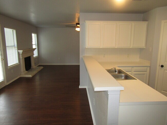 Building Photo - 14704 Noya Dr