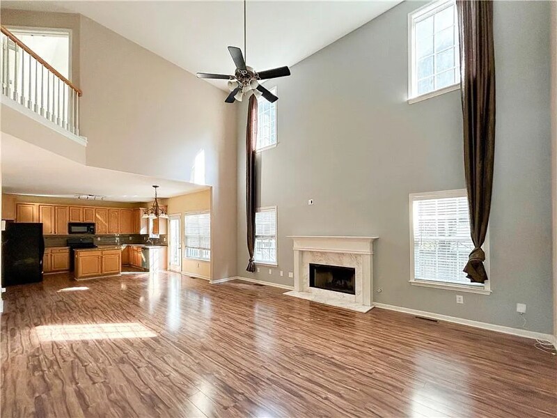 Building Photo - 3733 Roxtree Trace Dr NE