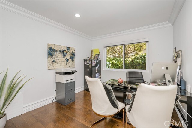 Building Photo - 3677 Eddingham Ave