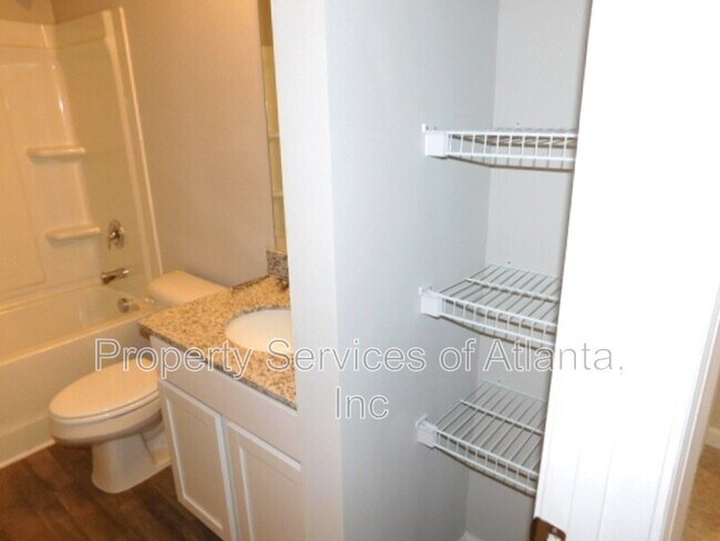 Building Photo - 343 Indian Lake Trail