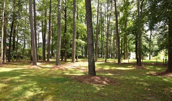 Building Photo - 160 Berryhill Rd