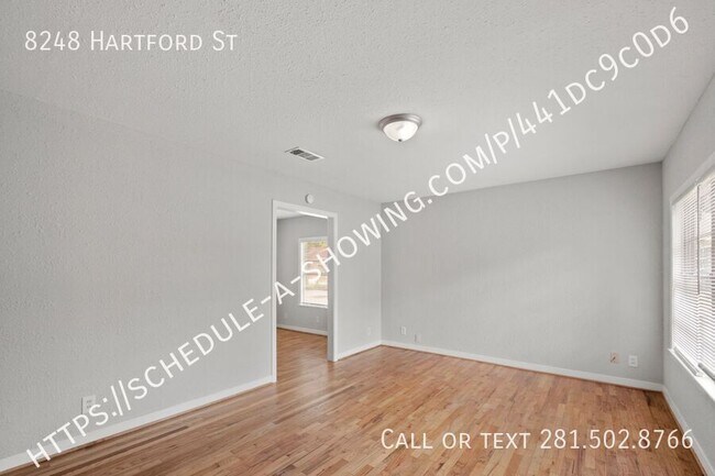 Building Photo - 8248 Hartford St