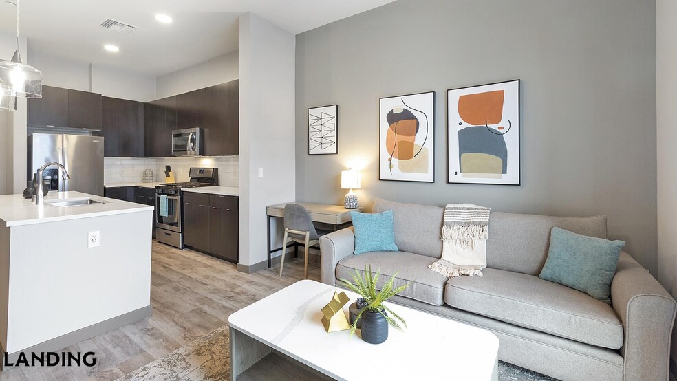 Building Photo - 3150 W Twain Ave