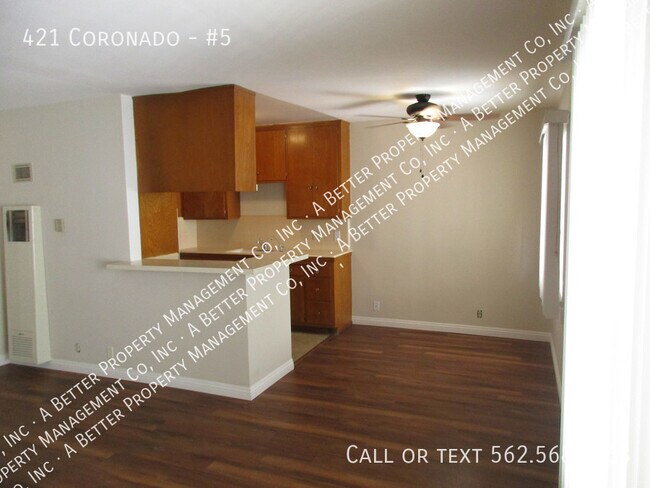 Building Photo - 421 Coronado-#5