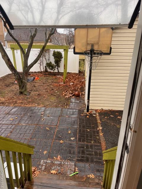 Building Photo - 49 Manor Rd