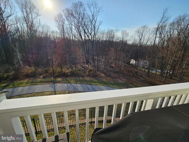 Building Photo - 1870 Boulder Dr