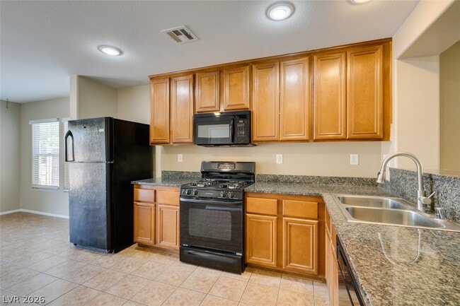 Building Photo - 1155 Paradise Garden Dr